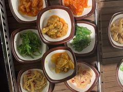 -牛YO寿喜烧·铁板烧和牛火锅自助(市府恒隆店)
