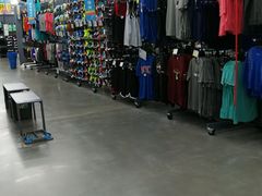 店内环境-迪卡侬(观山店)