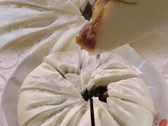 叉烧包-德記大排档 26年老字号(西湖店)