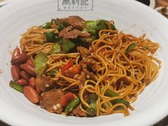 -万利记·长沙粉面小吃(8号仓店)