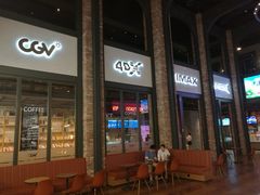-CGV影城(滨江天街IMAX店)