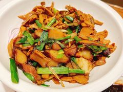 -醉得意·山茶油炒土鸡(泰安吾悦广场店)