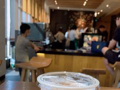 -星巴克(汾阳路店)