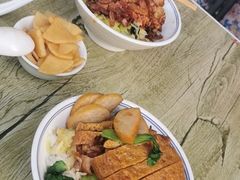 -陆长玖古法猪脚饭(玄风桥店)
