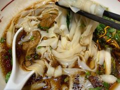 -呷佬·长沙手工米粉(金沙江路店)