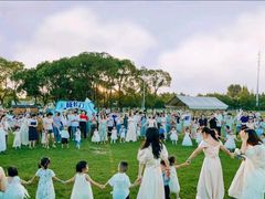 -蒙蒙狮蒙台梭利儿童之家