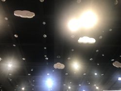 -玩塾品格乐园(宇宙太空龙旗店)