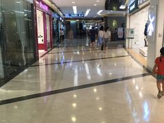 -华润万家(M2香港名都店)