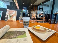 -星巴克(西安旺座现代城店)