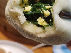 鲜虾韭菜三鲜包-草包包子铺(宽厚里店)