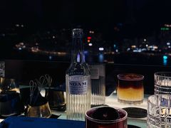 -OZONE 顶楼酒吧(香港丽思卡尔顿酒店)