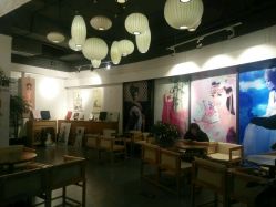 点击看大图 -盘子女人坊古装写真摄影(厦门总店)