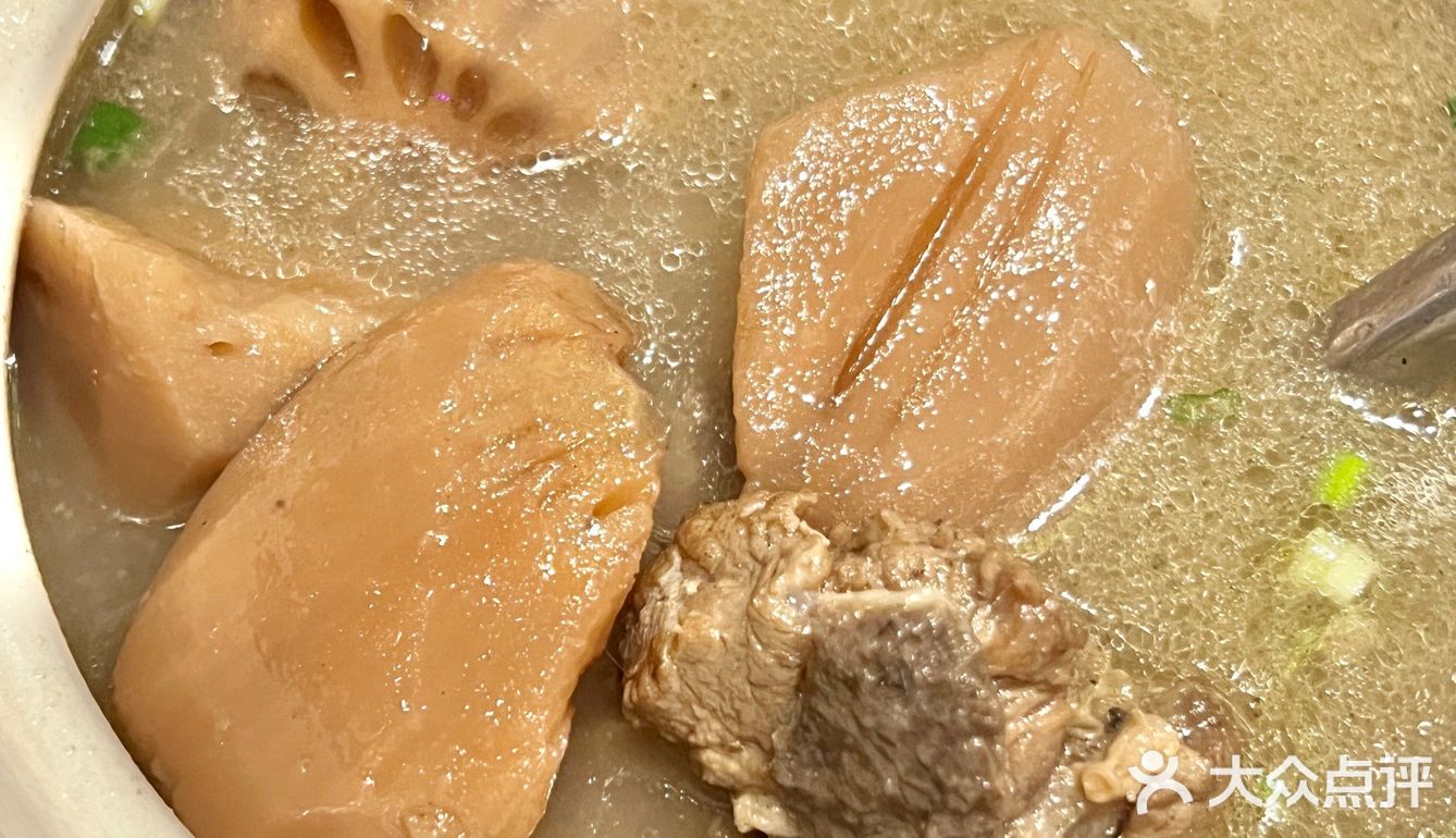 来看看吉庆街的大排档