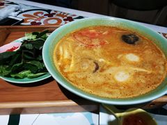 冬阴功海鲜汤米粉-越弥越南传统美食馆