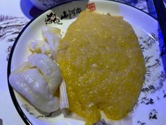 -山河屯铁锅炖(哈西站店)