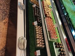 -怡聚轩全日制自助餐厅(大中华喜来登酒店)