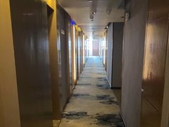 -悦季酒店(广州三元里地铁站店)