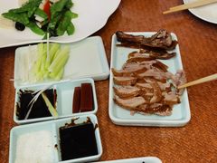 -唐山宴百姓府邸院落中餐