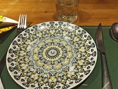 -米德维奇俄式西餐厅(西六道街店)