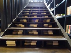 钟书阁-钟书阁(松江泰晤士小镇店)