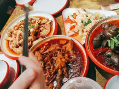 -老闵田螺馆·南昌特色小炒(梦时代店)