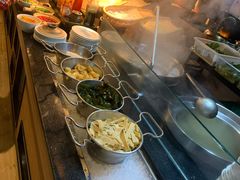 自助取餐区-OPEN開全日自助餐厅·牛肉火锅·海鲜(佛山希尔顿酒店)