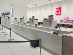 -优衣库(上海正大广场店)