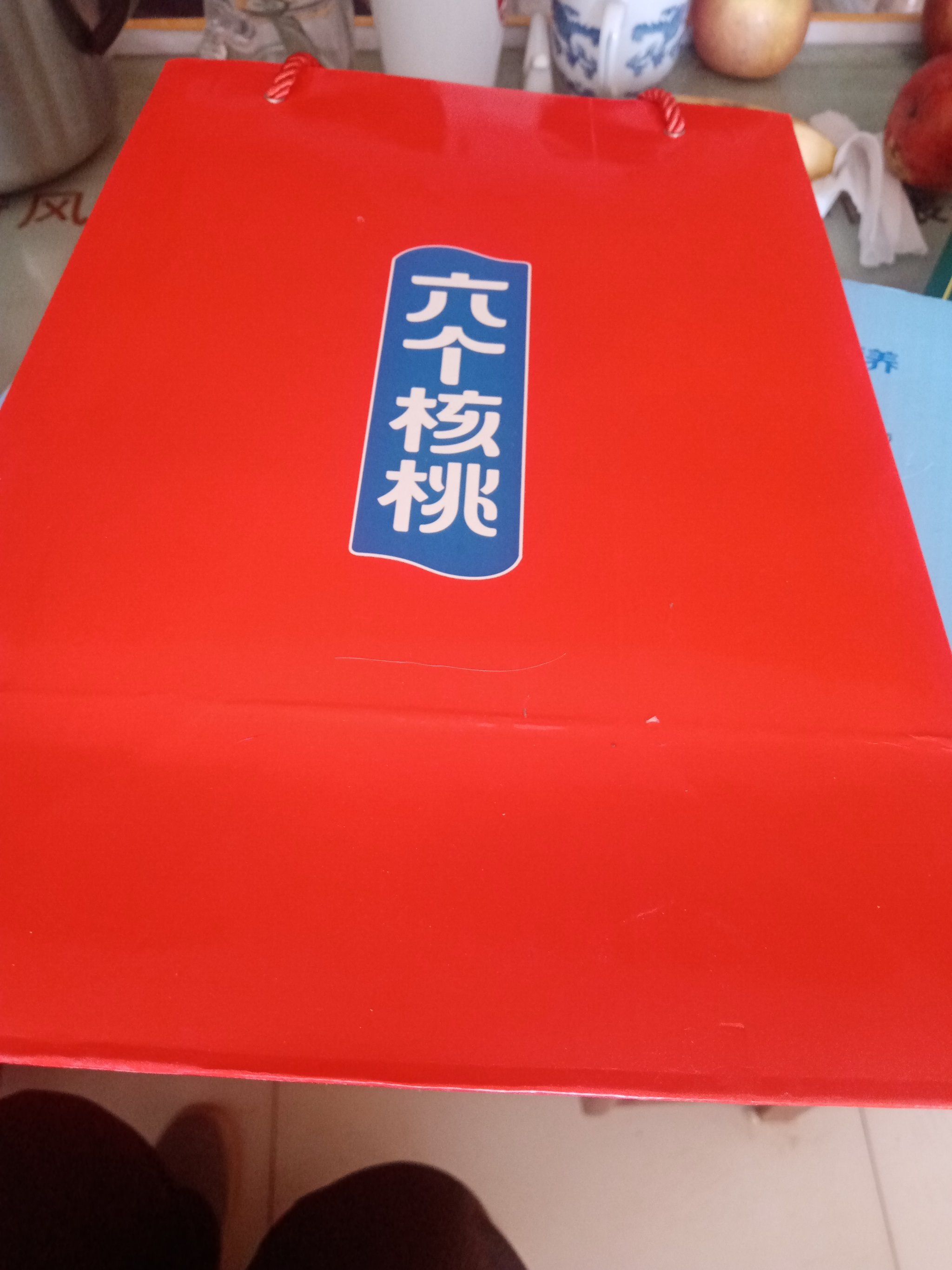 警惕上六个核桃的当!走亲访友是春节人们的