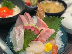 -家贺屋刺身寿司专门店