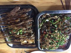 86宜宾特色烧烤-86烧烤 | 江湖菜(石人总店)