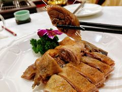 秘制盐焗鹅-龙悦湾酒家·八阵鱼生·渔人码头店