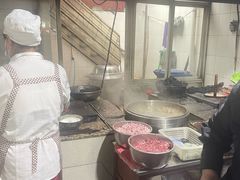 -正宗杨记普洱酸醋米线(总店)
