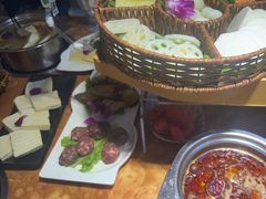 -塔兰齐新疆孜然火锅(鲤鱼山路店)