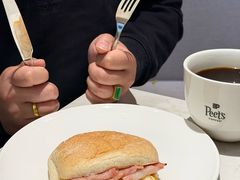 -Peet's 皮爷咖啡(东湖路手作店)