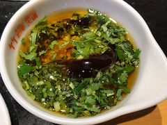 辣锅标配香油-竹犇番茄火锅(长风街店)