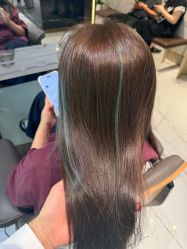 -罗亚帝造型·烫发染发