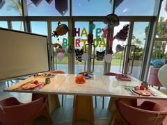 -水桶王国主题餐厅·聚会·生日派对·亲子活动·家庭套餐(亚龙湾希尔顿店)