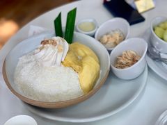榴莲雪冰-Cheevit Cheeva(Sirimangkalajarn)
