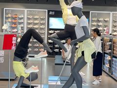 -王府井奥莱临潼小镇(临潼店)