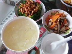 -爱贝尔高端月嫂(母婴护理)