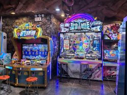 -卡通尼·Safari非洲探索乐园·生日会(金桥国际商业广场店)