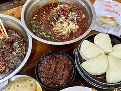 -王菊美食街·王菊面馆(总店)