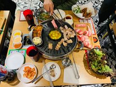 -江南猪肉商会无限续吃(弘大店)