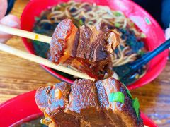 -小龙大肉面馆