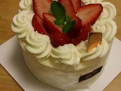 -花花卷卷·鲜食蛋糕(静安久光百货店)