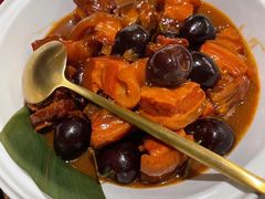 车厘子烧五花肉-甜阿姨·天台花园私房菜(万松园店)