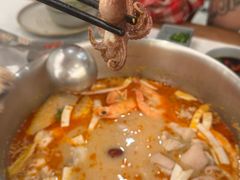 -喃喃椰·糟粕醋·椰子鸡火锅(七堡花园店)