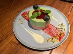 -LENBACH ROOF兰巴赫旗舰店(摩方店)