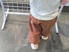 -何适山庄(水长城P2停车场店)