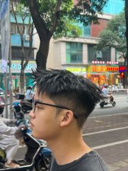 -藤野造型专业烫染接发